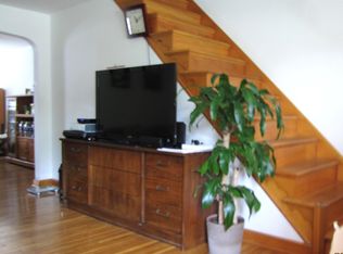 1839 Ashurst Rd, Philadelphia, PA 19151