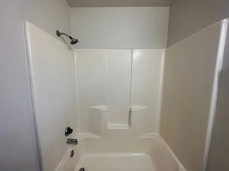 114 S Parsons Ave #G — Photo 33