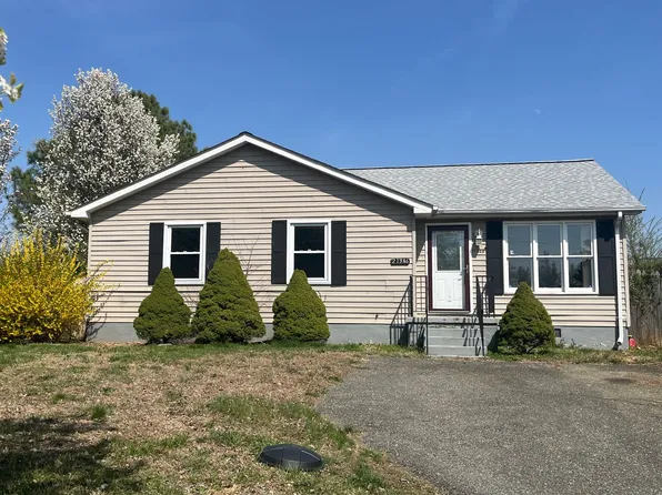 21346 Village Ct, Great Mills, MD 20634