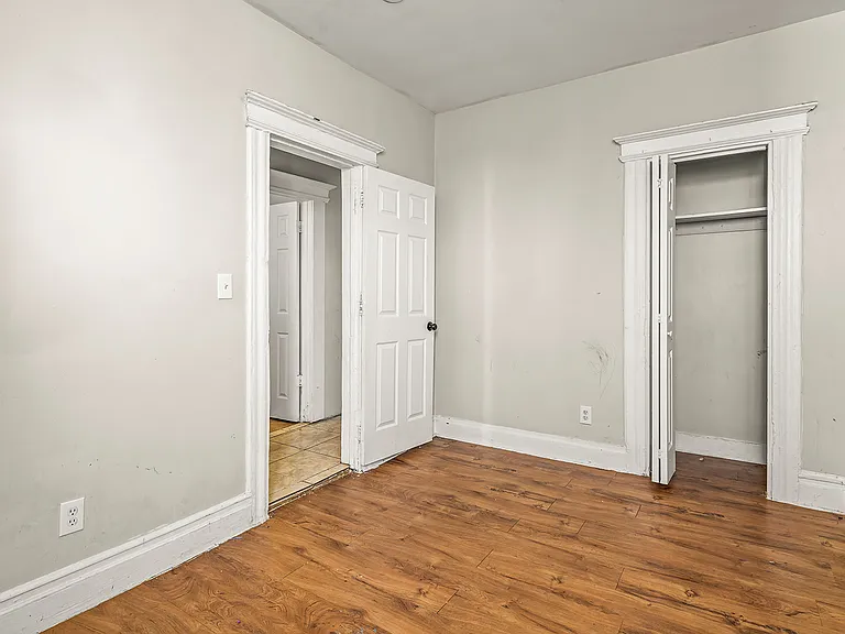 30 Wainwright St #3 — Photo 13