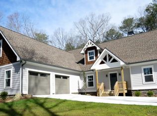 71 Upper Creek Trl, Ellijay, GA 30540