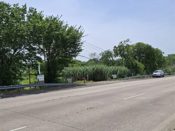 4700 W Davis St, Dallas, TX 75211