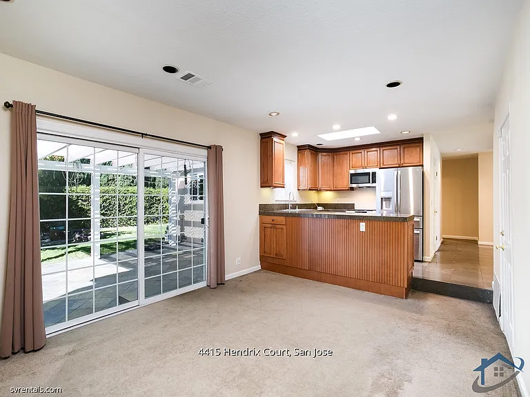 4415 Hendrix Ct — Photo 9