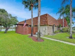 11907 SW 13th Ct, Davie, FL 33325