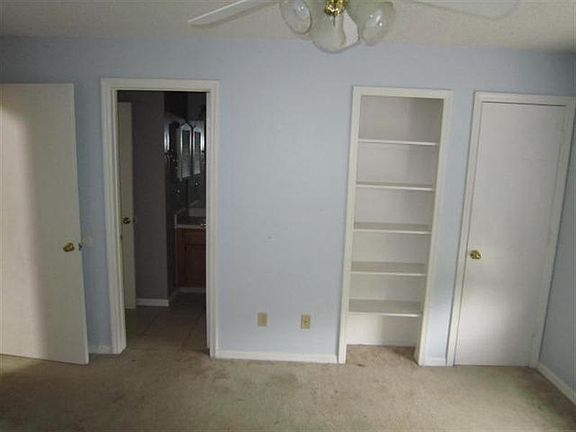 3rd image of 6166 Westgate Dr APT 301
