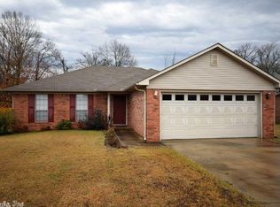860 Turner Trl, Conway, AR 72034