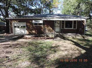 420 Tohill Rd, Decatur, IL 62521