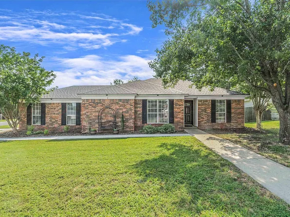 1 Meadow Ridge Loop, Maumelle, AR 72113