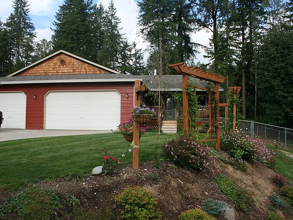 5th image of 23412 33rd Pl NE