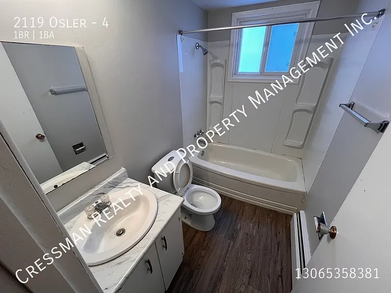 2119 Osler St #4 — Photo 5