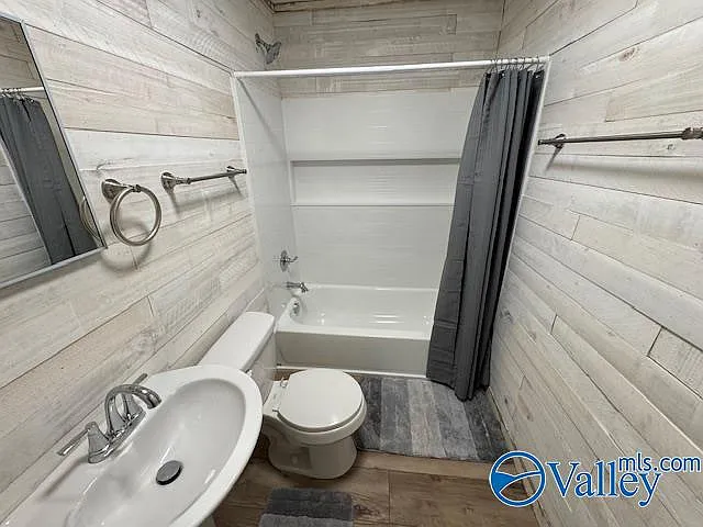 1410 Wells Ave SE — Photo 15