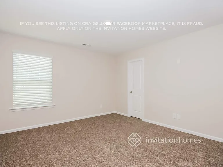 213 Atwater Landing Dr — Photo 9