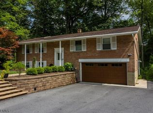 2330 Cedar St, Hollidaysburg, PA 16648