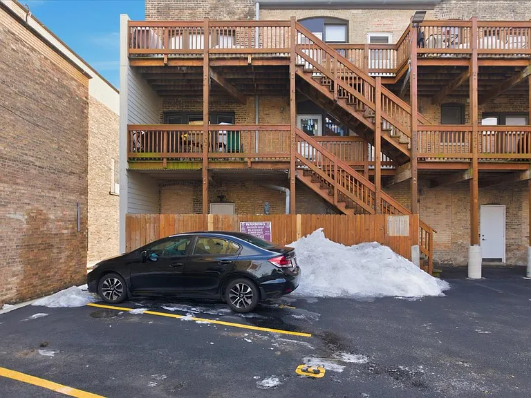 1338 W Irving Park Rd #1 — Photo 12