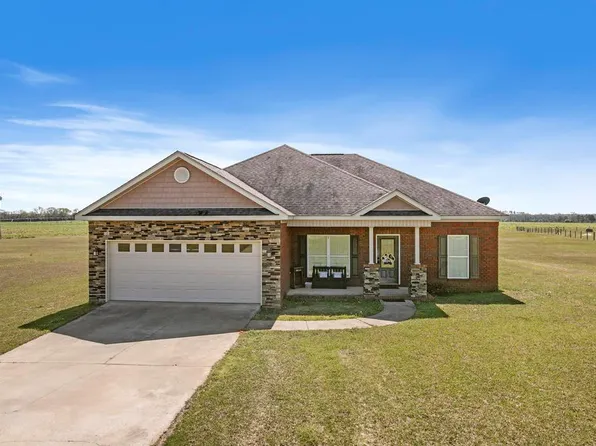 10570 County Road 41, Hartford, AL 36344