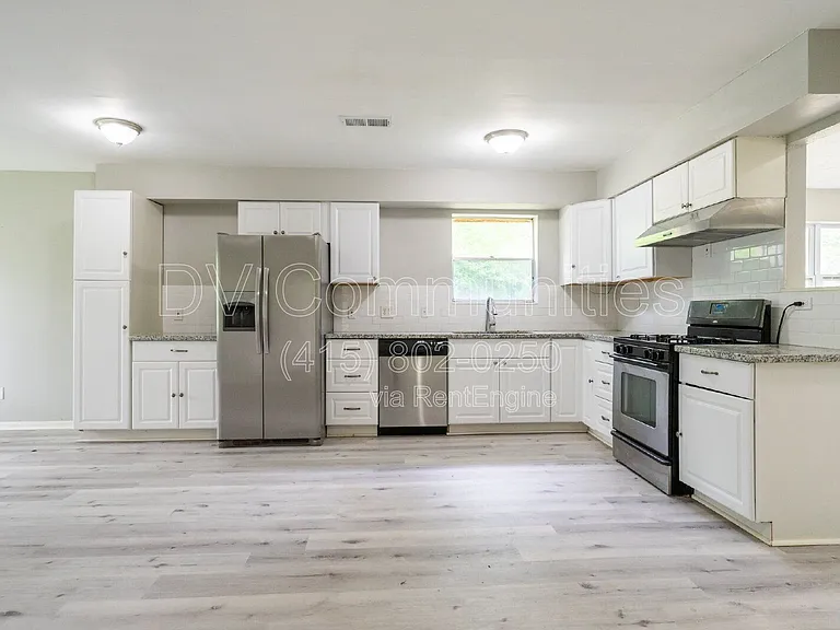 9196 White Oak Dr — Photo 14
