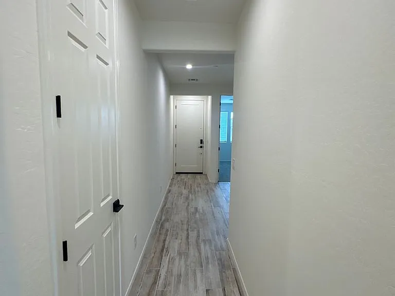 33340 N 132nd Dr — Photo 27