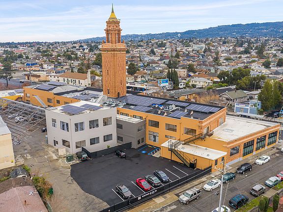 3rd image of 5701 International Blvd #42
