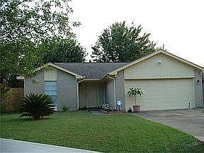 2nd image of 3219 Edgewood Dr