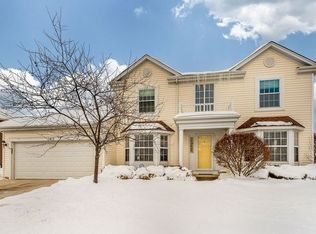 1413 Violet St, Carol Stream, IL 60188