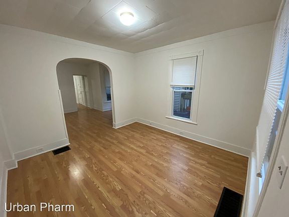 2nd image of 408 5th St NW