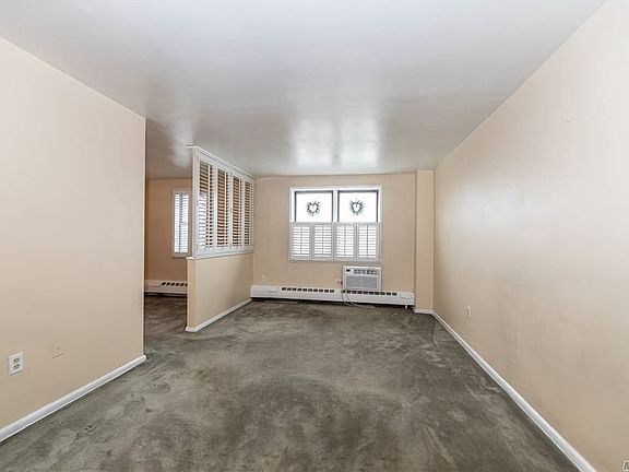 5th image of 370 W Broadway APT 2L
