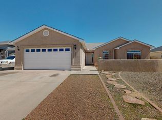 2062 Valley View Dr SW, Los Lunas, NM 87031