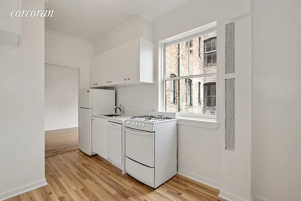 Rented by Corcoran | media 10