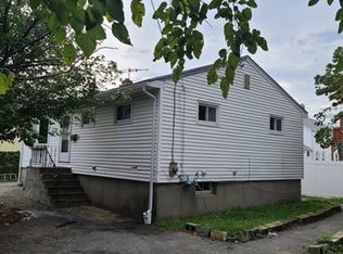 12 Pearl Ct, Malden, MA 02148