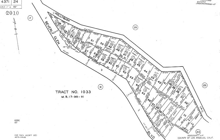 2nd image of 1033 N Hollybush Lane