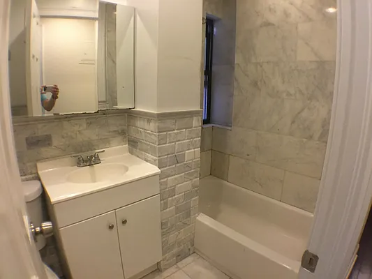 Rented by Level Group | media 8