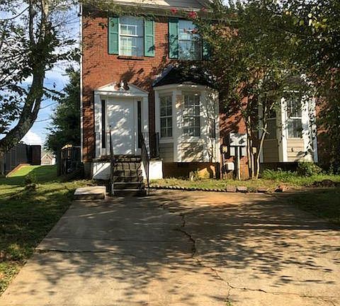2nd image of 3720 Regency Park Dr