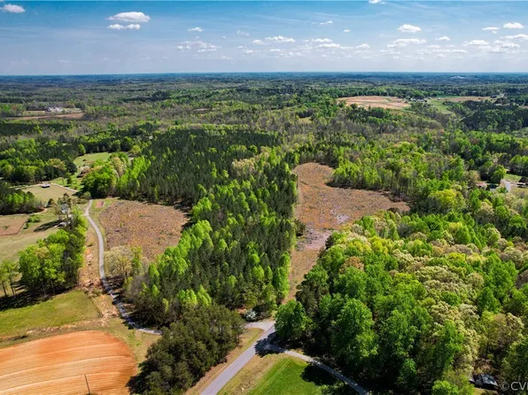 00 Hillside, Ringgold, VA 24586