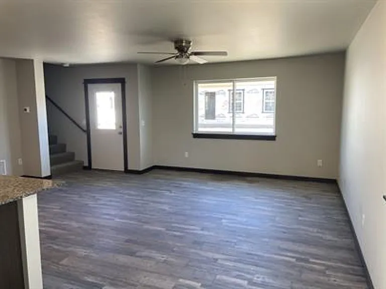 604 Halfpipe St — Photo 5