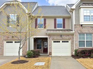 10111 Raven Tree Dr, Raleigh, NC 27617