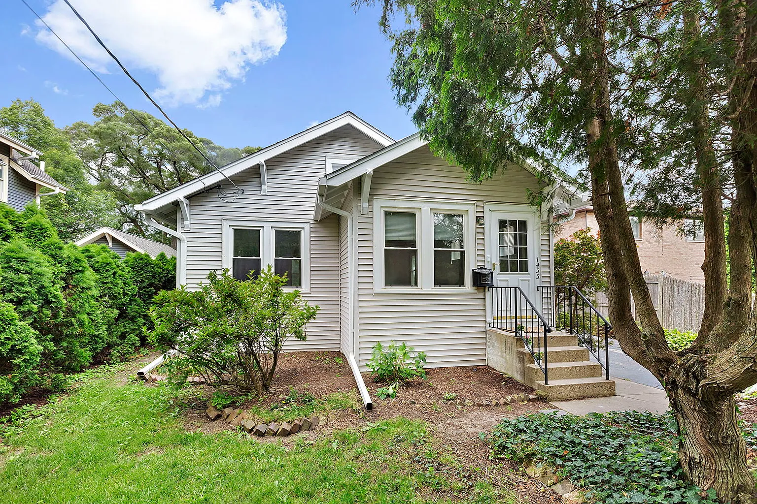 1455 N McKinley Rd photo 1