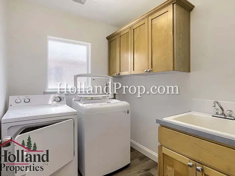 6148 SW Vinwood Ter — Photo 26