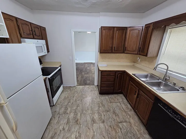 4685 Horton Rd — Photo 26