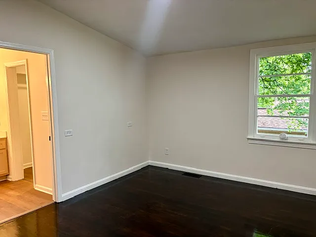 8621 10th Ave S — Photo 14