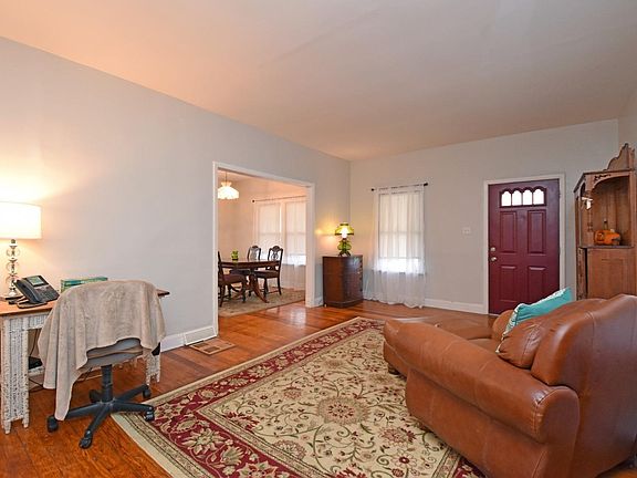5th image of 4412 Greenlee Ave