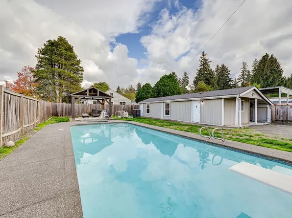 7418 S Pine St, Tacoma, WA 98409