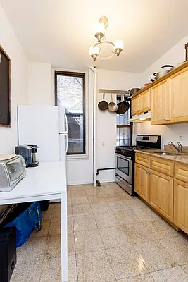 Rented by Town Residential | media 41