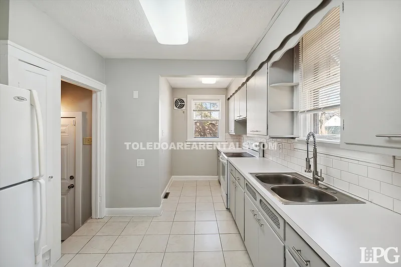 Thumbnail 19