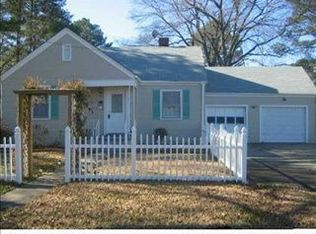 4102 Dyanax St, Chesapeake, VA 23324