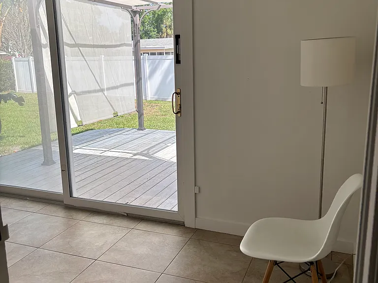 2201 Pelican Dr — Photo 10