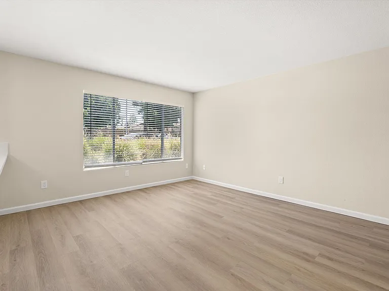 University Highland Parc South — Photo 61