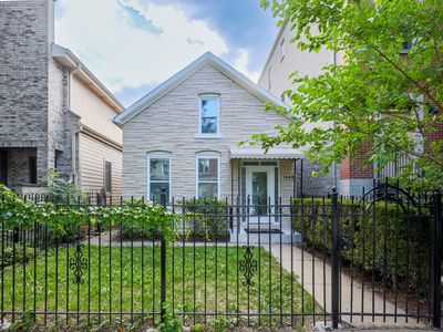 1406 N Artesian Ave, Chicago, IL, 60622