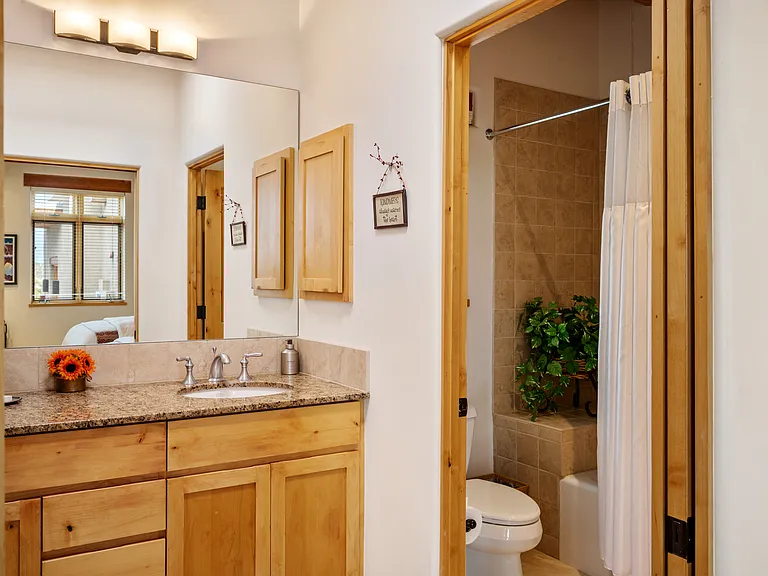 4B Lodge Cir #4B — Photo 22