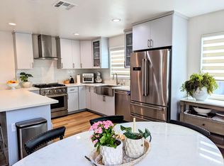 1650 1/2 Tustin Ave, Costa Mesa, CA 92627