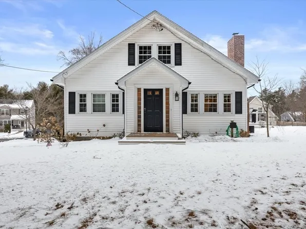 18 Progress Waye, Hanson, MA 02341